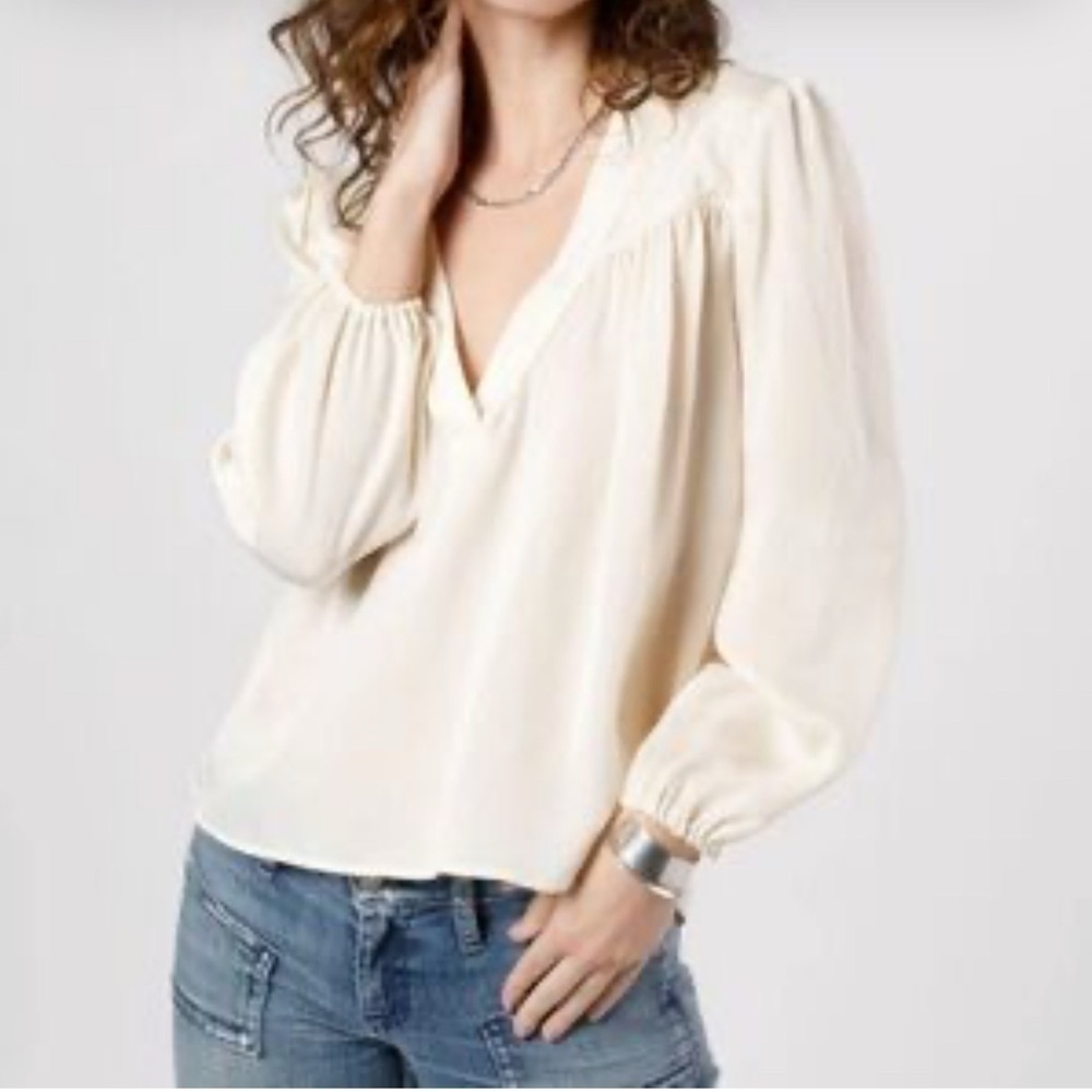 NWT S BAND OF THE FREE Cash ivoryballoon sleeve V neck blouse shabby chic boho